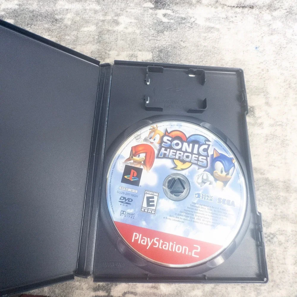 Sonic Heroes PS2 PlayStation 2 Sega Greatest Hits 3D Platformer Team Battle 2004